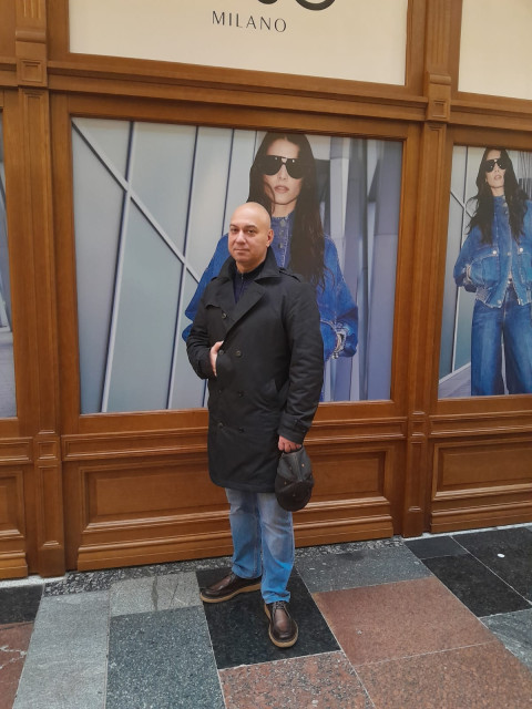 Виталий, Москва, м. Волоколамская, 53 года. Познакомлюсь с женщиной для любви и серьезных отношений, брака и создания семьи. 
Ищу родственную душу,...  Анкета 862772. 