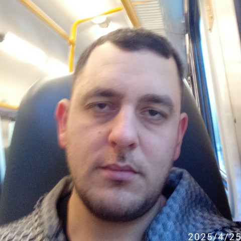 Мухиддин Адилов, Россия, Ясногорск, 28 лет. Он ищет её: Девушка серьезная к жизни  Анкета 863080. 