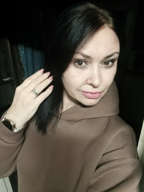 Татьяна, Россия, Крымск, 45 лет, 1 ребенок. Познакомлюсь с мужчиной для любви и серьезных отношений, брака и создания семьи. Серьёзный, ответственный,...  Анкета 863512. 