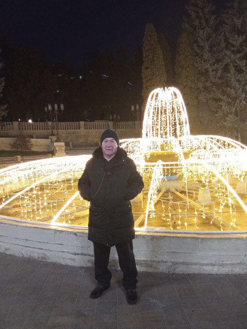 Алевтин, Ростов-на-Дону, 61 год. Познакомлюсь с женщиной для любви и серьезных отношений, гостевого брака, дружбы и общения.  Анкета 863602. 