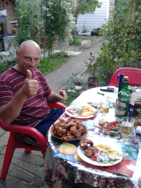 Толик Хилютич, Москва, м. Бульвар Рокоссовского, 48 лет. Ищу: Добро порядочную цель знакомства секс и дружба а там посмотрим  Анкета 863618. 