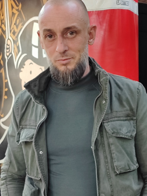 Александр, Севастополь, 43 года. Познакомлюсь с женщиной для любви и серьезных отношений.  Анкета 863674. 