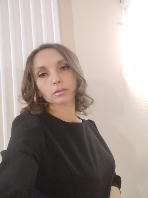 Евгения, Красноярск, 48 лет, 3 ребенка. Познакомлюсь с мужчиной для любви и серьезных отношений, воспитания детей.  Анкета 863825. 