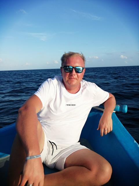 Славик, Казахстан, Караганда, 45 лет, 1 ребенок. Познакомлюсь с женщиной для любви и серьезных отношений, брака и создания семьи.  Анкета 863843. 