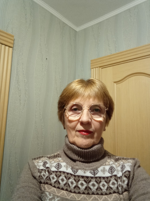 Татьяна, Россия, Санкт-Петербург, 67 лет. Она ищет его: Адекватного мужчину, друга, с чувством юмора. Без вредных привычек. Возраст 65-69 лет. Для дружеских  Анкета 863930. 