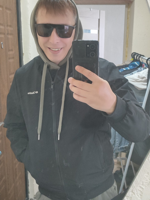 Макс, Россия, Вологда, 32 года. Познакомлюсь с женщиной для любви и серьезных отношений.  Анкета 864056. 