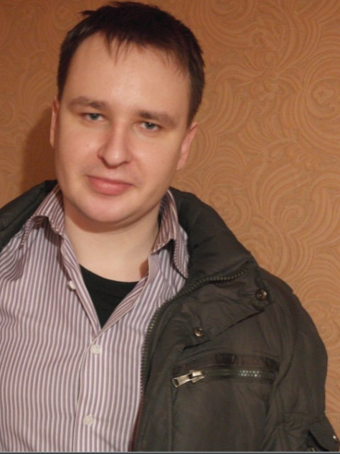 Дмитрий, Россия, Москва, 39 лет. Ищу женщину, в которой гармонично сплетаются два огня: страсть, что зажигает сердце, и тёплый свет домашнего...  Анкета 864127. 