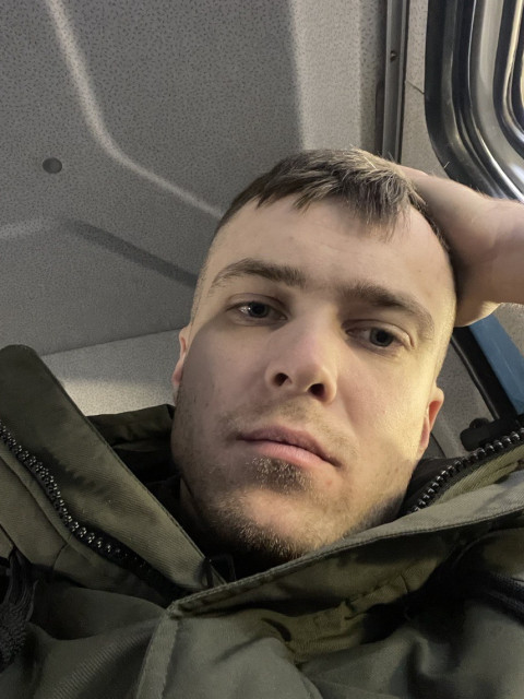 Евгений, Беларусь, Минск, 31 год. Познакомлюсь с женщиной для любви и серьезных отношений, брака и создания семьи.  Анкета 864131. 