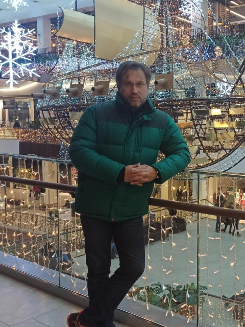 Роман, Москва, Александровский сад, 50 лет, 5 фото. Познакомлюсь с женщиной для любви и серьезных отношений, брака и создания семьи.  Анкета 864179. 