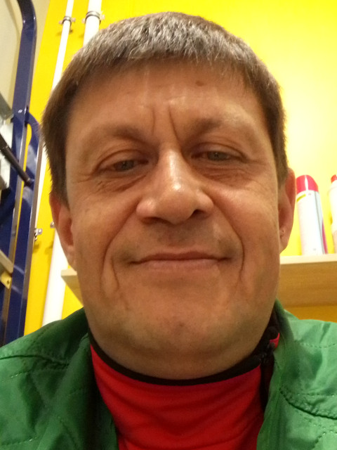 Владимир, Россия, Омск, 44 года, 3 ребенка. Познакомлюсь с женщиной для любви и серьезных отношений, брака и создания семьи, воспитания детей, рождения...  Анкета 864181. 