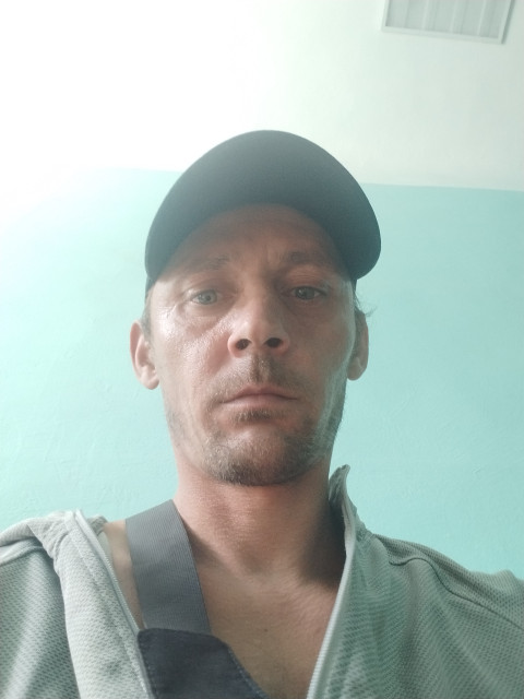 Лёха, Россия, Донецк, 41 год. Познакомлюсь с женщиной для любви и серьезных отношений.  Анкета 864616. 