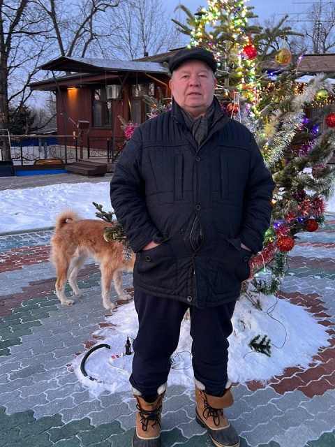 Анатолий, Россия, Владивосток, 64 года. Познакомлюсь с женщиной для любви и серьезных отношений, дружбы и общения. Не курящую и не пьющую  Анкета 864624. 