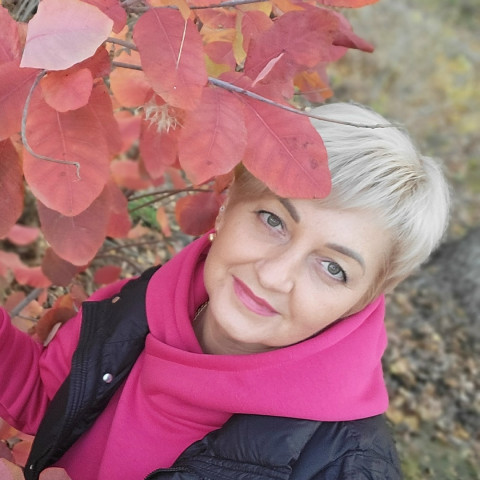 Наталья Мельник, Россия, Россошь, 48 лет, 1 ребенок. Ищу: Семья. Хорошего, доброго, не злого и не скупого. Не пьющего. Помощника при любых обстоятельствах. Шутников,...  Анкета 864832. 