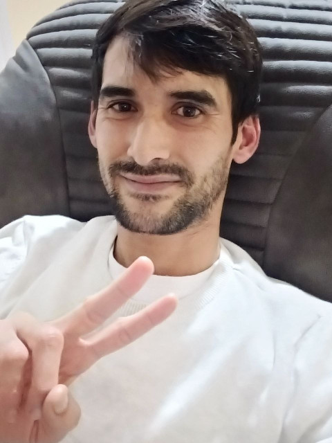 Миша, Россия, Сочи, 36 лет. Познакомлюсь с женщиной для любви и серьезных отношений, брака и создания семьи, воспитания детей.  Анкета 864986. 