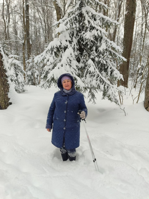 Аля, Москва, м. Митино, 68 лет. Познакомлюсь с мужчиной для дружбы и общения. с серьёзным.. добропорядочным адекватным...  Анкета 865211. 