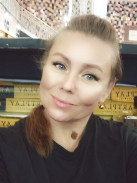 Инесса, Россия, Москва, 52 года. Она ищет его: мужчину для любви и серьезных отношений, брака и создания семьи.  Анкета 865390. 