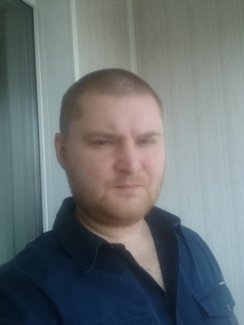 Александр, Москва, 45 лет, 2 ребенка. Познакомлюсь с женщиной для любви и серьезных отношений, дружбы и общения.  Анкета 865403. 