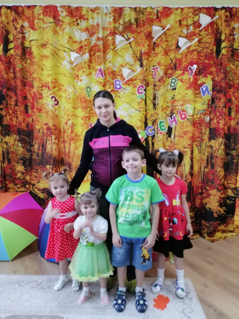 Куколка, Калуга, 26 лет, 4 ребенка. Познакомлюсь с парнем для дружбы и общения.  Анкета 865411. 