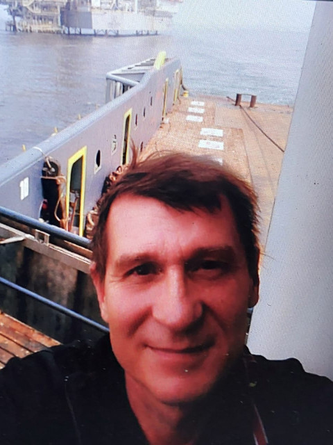 Aleks, Болгария, Бургас, 48 лет. Познакомлюсь с женщиной для любви и серьезных отношений, брака и создания семьи, воспитания детей.  Анкета 865444. 