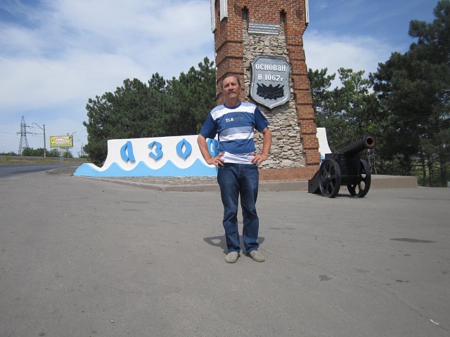 Игорь Николаенко, Россия, Азов, 62 года, 1 ребенок. Ищу: от 53 до 58 плюс-минус, толстеньких не прокормлю. Обязательно готовую кардинально поменять свою жизнь-...  Анкета 865583. 