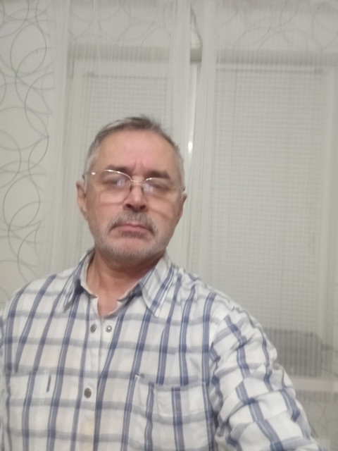 Саша, Россия, Нижний Новгород, 65 лет. Все норм. Все норм. Пенсионер.