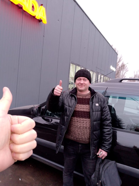 Денис, Россия, Луганск, 39 лет, 1 ребенок. Познакомлюсь с женщиной для любви и серьезных отношений, которая не выше и не тяжелей меня  Анкета 865707. 