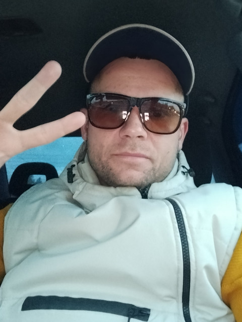 Сергей, Кострома, 38 лет, 1 ребенок. Познакомлюсь с женщиной для любви и серьезных отношений, брака и создания семьи, дружбы и общения.  Анкета 865877. 