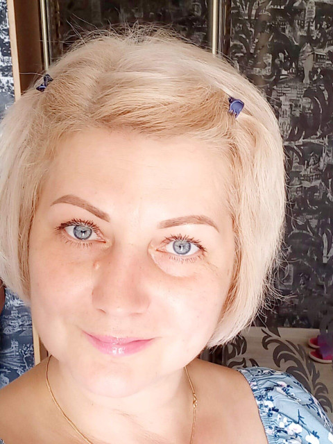 Надежда, Россия, Санкт-Петербург, 52 года, 1 ребенок. Познакомлюсь с мужчиной для серьезных отношений, дружбы и общения.  Анкета 865896. 