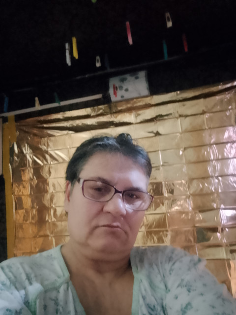 Наталья, Луга, 54 года, 1 ребенок, 1 фото. Дюймовочка, средней полноты, кареглазая.