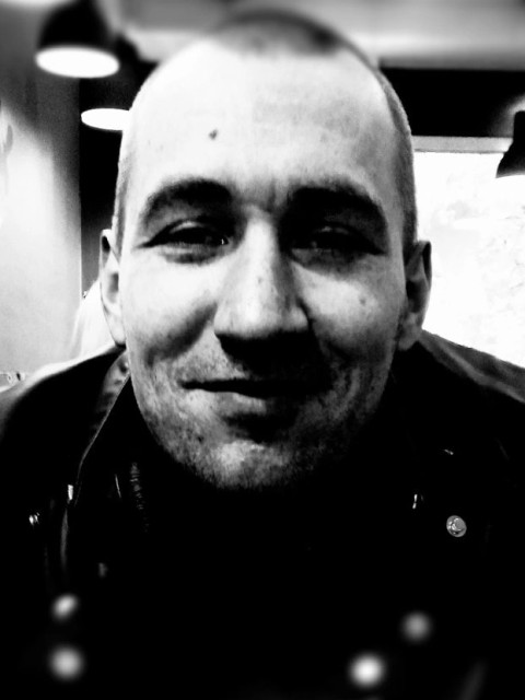 Дениc, Россия, Ялта, 34 года. Познакомлюсь с женщиной для любви и серьезных отношений.  Анкета 865978. 