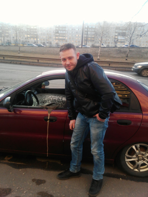 Владимир Тарасов, Санкт-Петербург, м. Проспект Просвещения. Фото на сайте ГдеПапа.Ру