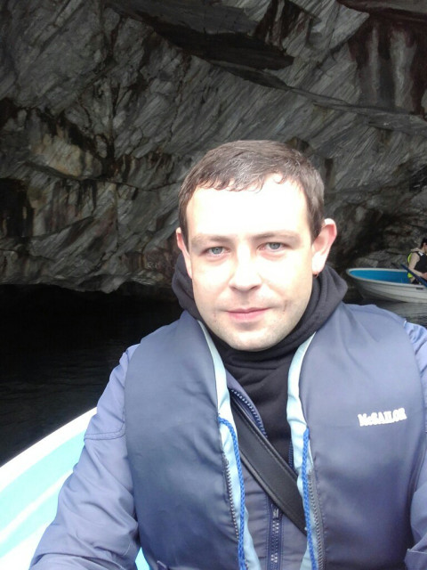 Владимир Тарасов, Санкт-Петербург, м. Проспект Просвещения. Фото на сайте ГдеПапа.Ру