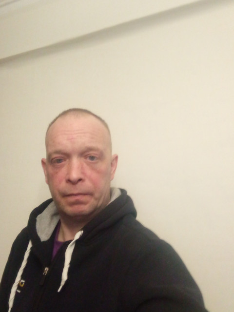 Андрей, Россия, Тула, 41 год. Познакомлюсь с женщиной для любви и северьезных отношений. верной, заботливой, и ценящей своего молодого...  Анкета 866131. 