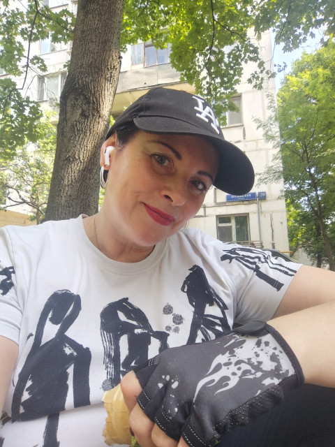 Елена, Москва, 51 год, 1 ребенок, 5 фото. Познакомлюсь с мужчиной для любви и серьезных отношений, брака и создания семьи.  Анкета 866379. 