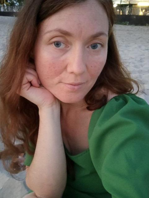 Анна, Россия, Ростов-на-Дону, 40 лет, 2 ребенка. Она ищет его: мужчину для любви и серьезных отношений, брака и создания семьи, воспитания детей, дружбы и общения.  Анкета 866380. 