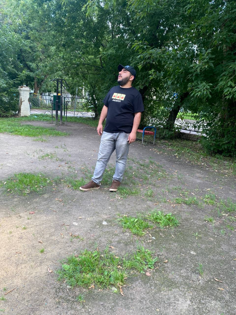 Руслан, Москва, м. Аннино, 27 лет. Познакомлюсь с женщиной для любви и серьезных отношений, брака и создания семьи, гостевого брака, дружбы...  Анкета 866518. 