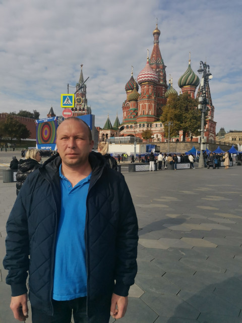 Дима, Гродно, 41 год, 1 ребенок, 4 фото. Он ищет её: женщину для любви и серьезных отношений, брака и создания семьи, воспитания детей, рождения совместн  Анкета 866960. 