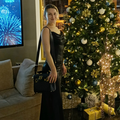 Анастасия Шалагина, Москва, 37 лет, 1 фото. Ищу: Добрый, заботливый и волевой, уверенный в себе и сильный духом)  Анкета 866961. 