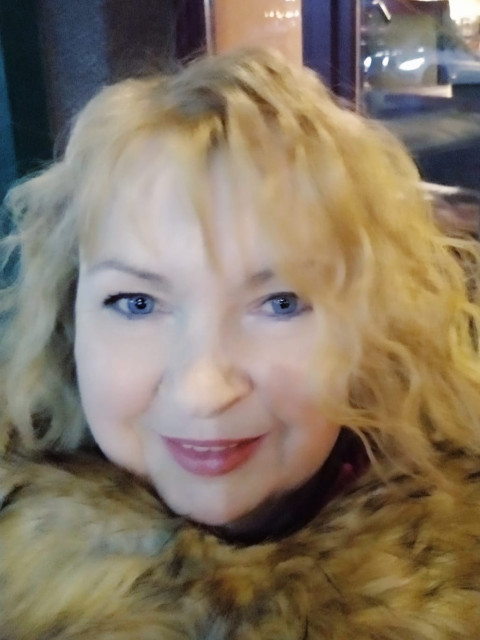 Татьяна, Россия, Екатеринбург, 55 лет, 1 ребенок. Познакомлюсь с мужчиной для любви и серьезных отношений, брака и создания семьи, гостевого брака, дружбы...  Анкета 867104. 