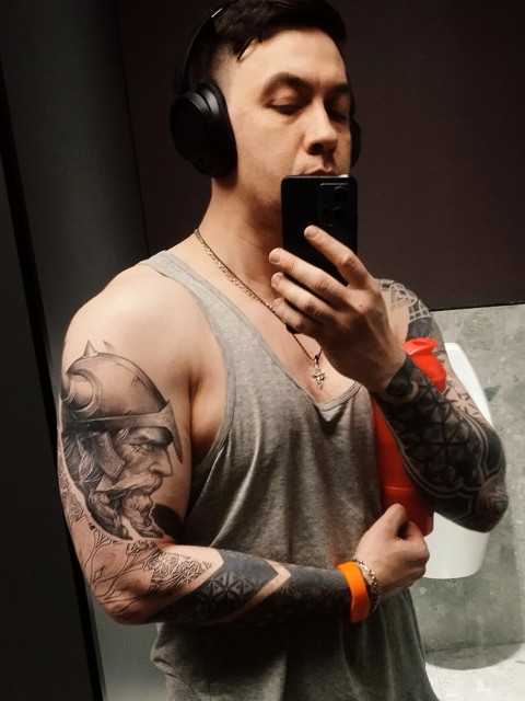 Руслан, Казань, 34 года, 11 фото. Познакомлюсь с женщиной для любви и серьезных отношений.  Анкета 867148. 