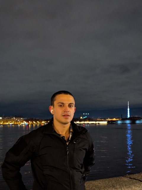 Азат, Россия, Санкт-Петербург, 21 год. Познакомлюсь с девушкой для любви и серьезных отношений, брака и создания семьи, воспитания детей, рождения...  Анкета 867153. 