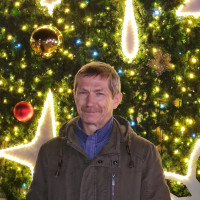 Владимир, Россия, Севастополь, 64 года