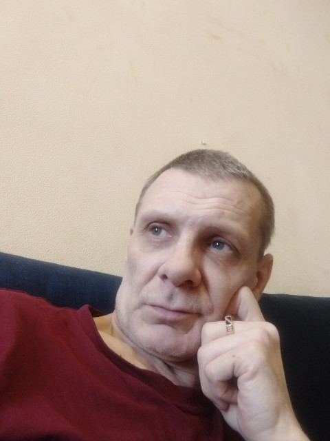 Денис, Россия, Москва, 48 лет. Познакомлюсь с женщиной для любви и серьезных отношений, брака и создания семьи. 
Хотелось бы познакомиться...  Анкета 867241. 