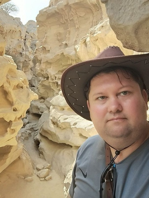 Максим, Люберцы, 43 года. Познакомлюсь с женщиной для любви и серьезных отношений, брака и создания семьи, дружбы и общения.  Анкета 867628. 