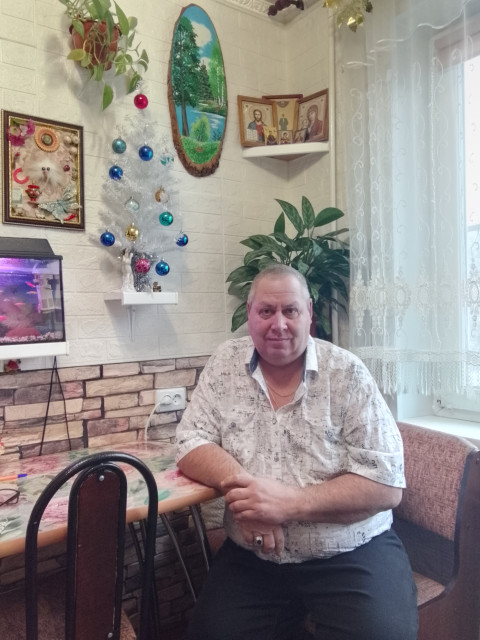 Андрей, Россия, Нижний Новгород, 53 года. Познакомлюсь с женщиной для любви и серьезных отношений, дружбы и общения.  Анкета 867759. 