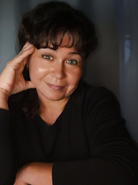 Лара Давыдова, Россия, Абинск, 55 лет, 2 ребенка. Мне хочется встретить мужчину, чьи взгляды на жизнь совпадают с моими собственными. 
Это значит, что...  Анкета 867817. 