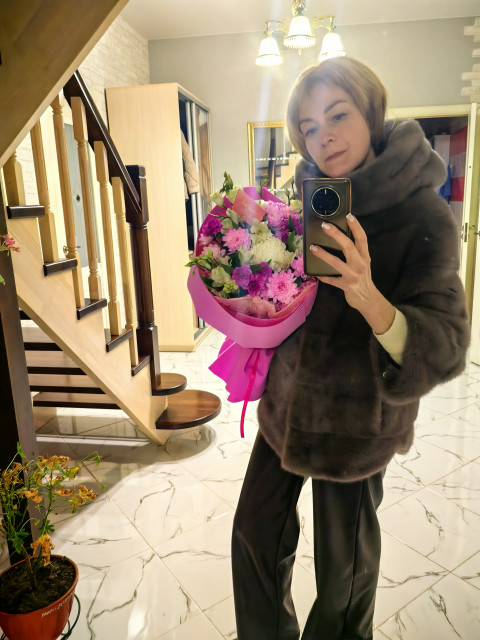 Олеся, Россия, Тольятти, 44 года, 1 ребенок. познакомлюсь для общения, совместного времяпрепровождения, для прогулок и выездов на природу, путешествий...  Анкета 867846. 