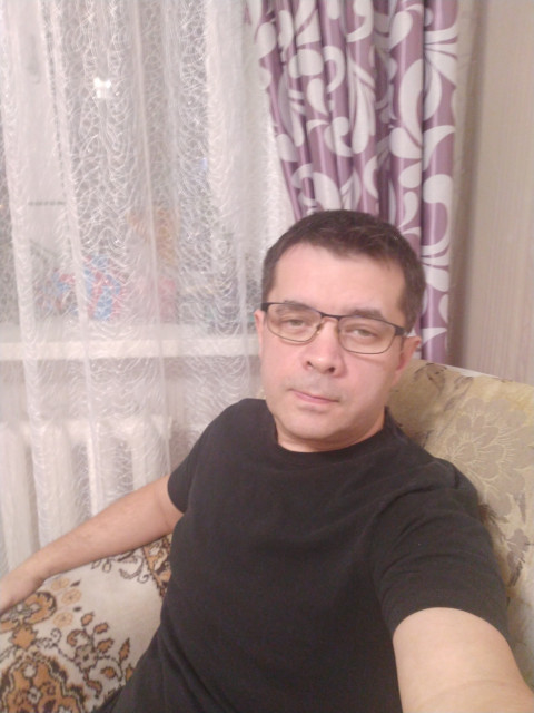 Олег, Россия, Челябинск, 48 лет, 1 ребенок. Познакомлюсь с женщиной для любви и серьезных отношений.  Анкета 867975. 