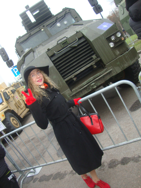 Лана, Россия, Санкт-Петербург, 47 лет. Она ищет его: Познакомлюсь со спокойным, ответственным, некурящим мужчину для брака и создания семьи, воспитания д  Анкета 868000. 