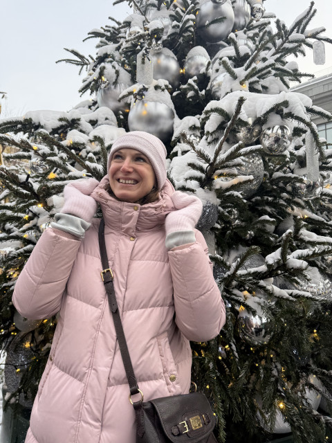 Анастасия, Россия, Москва, 44 года, 2 ребенка. Познакомлюсь с мужчиной для любви и серьезных отношений, дружбы и общения.  Анкета 868129. 